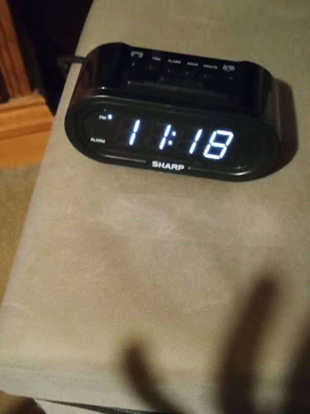 sharp accu-set alarm clock electric